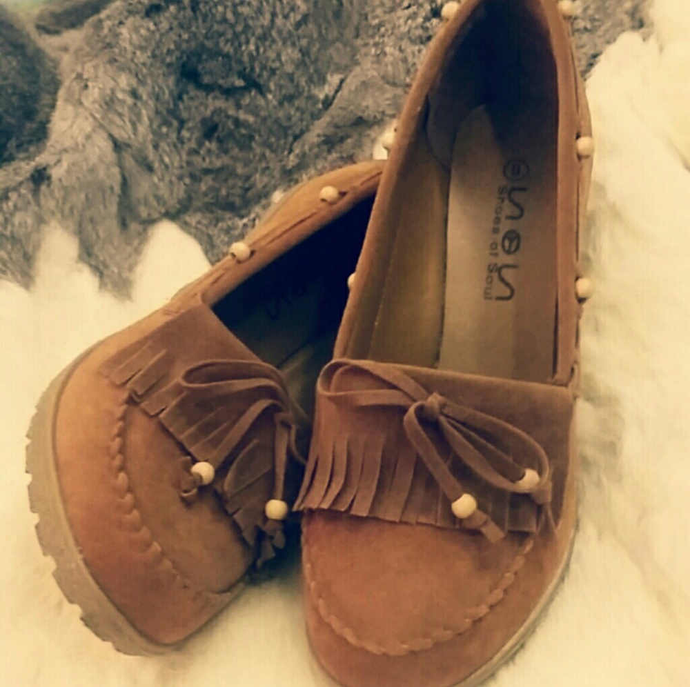 Women's Heeled Moccasin